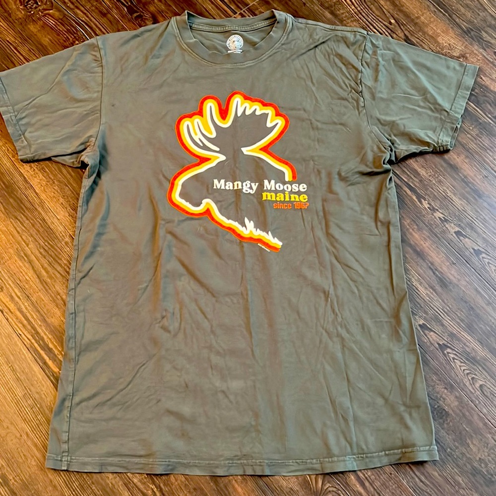 The Duck Company Tee Mangy Moose Maine logo forest green men’s size M